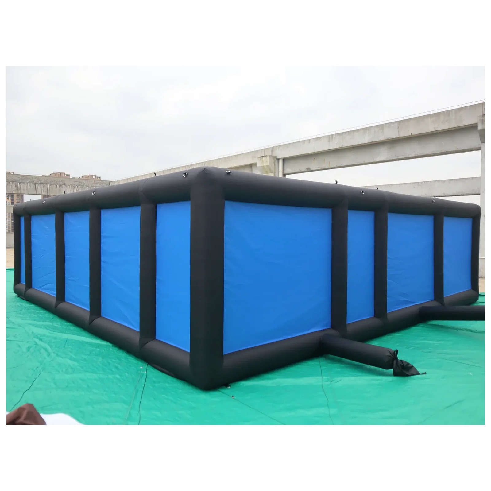 Grand labyrinthe gonflable ouv - Kids Outdoor Venues avis et prix