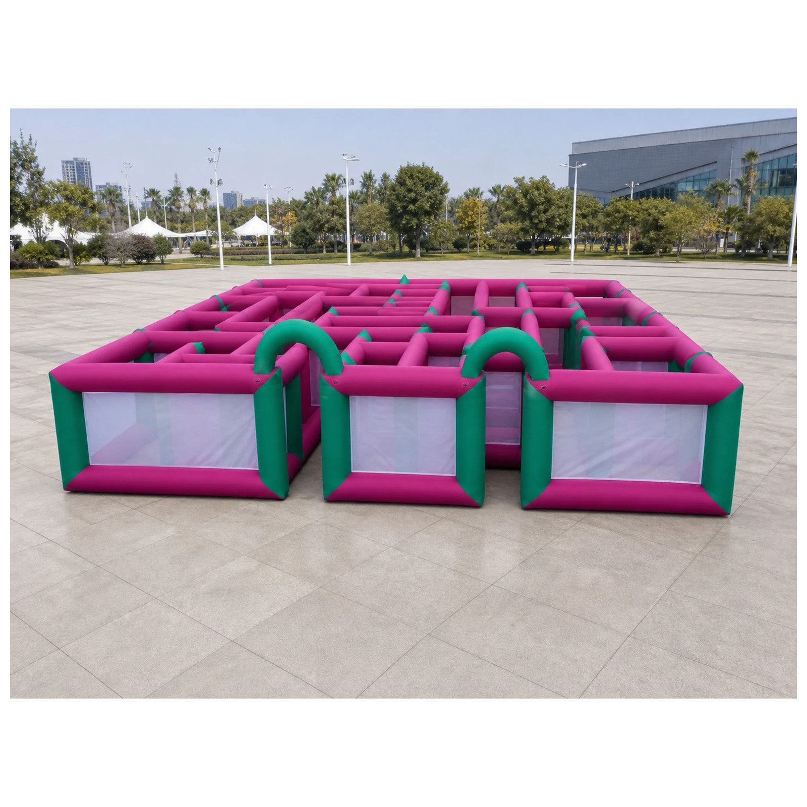 Grand labyrinthe gonflable en  - Kids Outdoor Venues avis et prix